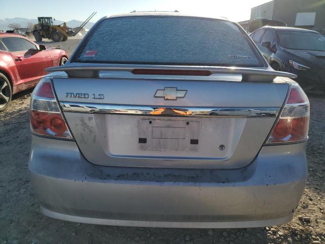 KL1TD56638B242511 - 2008 CHEVROLET AVEO BASE SILVER photo 6