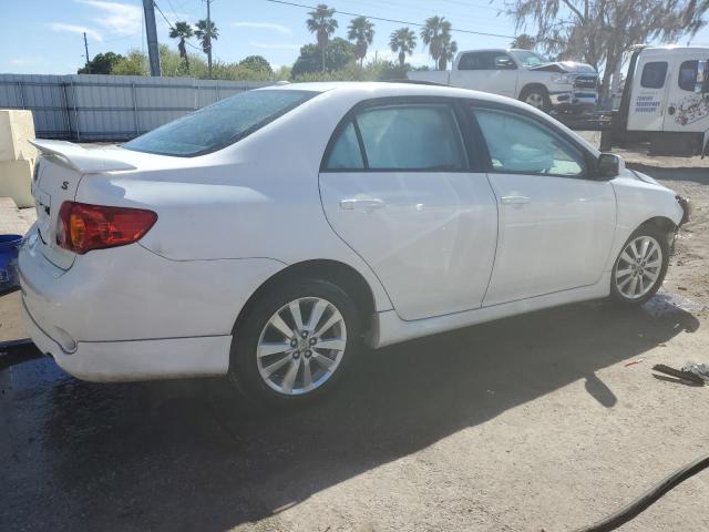 1NXBU4EE6AZ212755 - 2010 TOYOTA COROLLA BASE WHITE photo 3