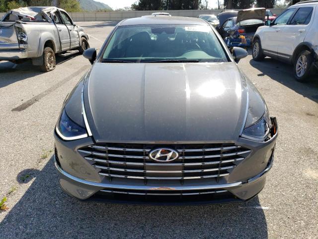 KMHL34JJ1MA032731 - 2021 HYUNDAI SONATA HYBRID GRAY photo 5