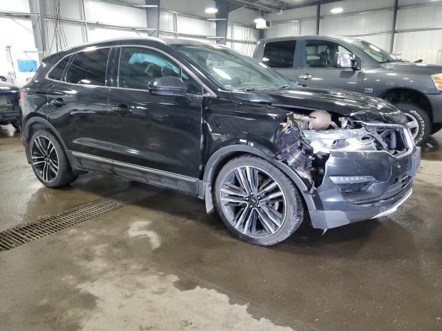 5LMTJ3DH0HUL13364 - 2017 LINCOLN MKC RESERVE შავი ფოტო 4