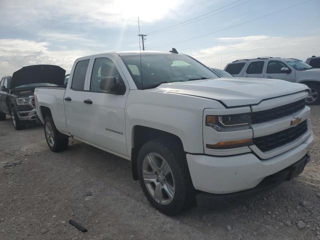 1GCVKPEC4HZ378003 - 2017 CHEVROLET SILVERADO K1500 CUSTOM WHITE photo 4