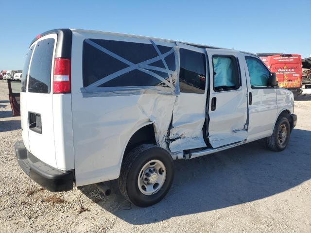 1GAWGEFP0P1107747 - 2023 CHEVROLET EXPRESS G2 LS WHITE photo 3