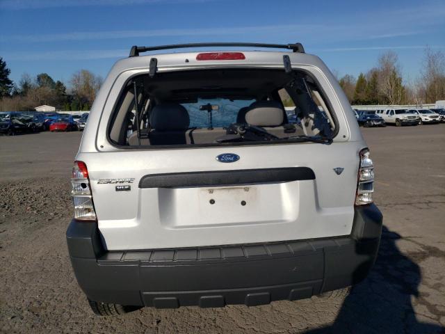 1FMYU93165KE31773 - 2005 FORD ESCAPE XLT SILVER photo 6