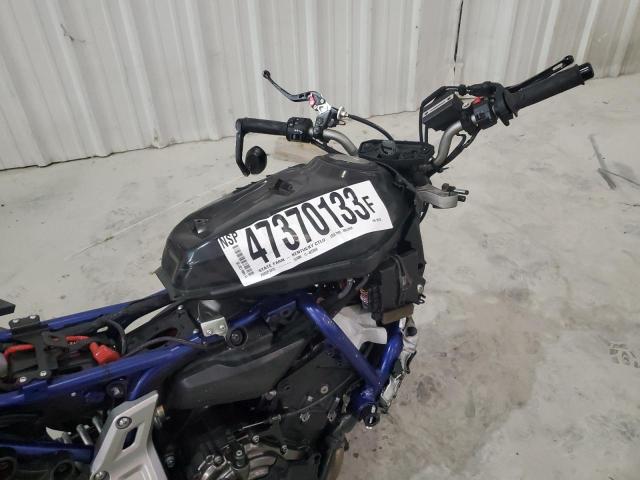 JYARM06E0FA001744 - 2015 YAMAHA FZ07 BLUE photo 5