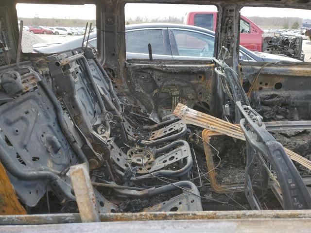 1J8HG48K46C263877 - 2006 JEEP COMMANDER 银色 照片 10