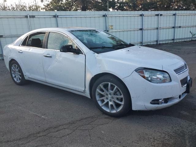 1G1ZK57719F199399 - 2009 CHEVROLET MALIBU LTZ თეთრი ფოტო 4