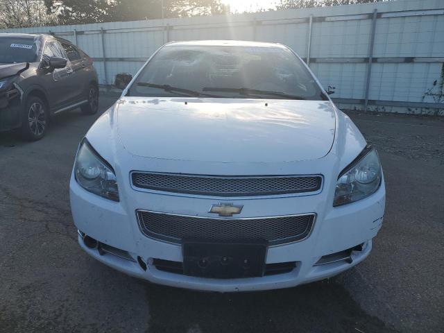 1G1ZK57719F199399 - 2009 CHEVROLET MALIBU LTZ თეთრი ფოტო 5
