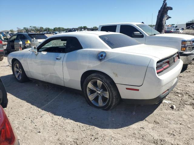 2C3CDZAG8GH183790 - 2016 DODGE CHALLENGER SXT WHITE photo 2