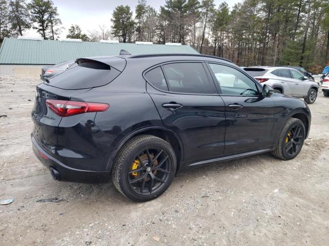 ZASPAKBN3L7C98160 - 2020 ALFA ROMEO STELVIO TI BLACK photo 3