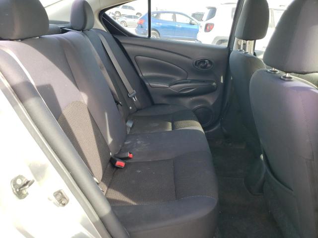 3N1CN7AP0CL905190 - 2012 NISSAN VERSA S GRAY photo 10