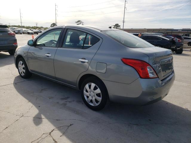 3N1CN7AP0CL905190 - 2012 NISSAN VERSA S GRAY photo 2