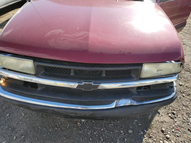 1GCCS19X038176453 - 2003 CHEVROLET S TRUCK S10 BURGUNDY photo 11