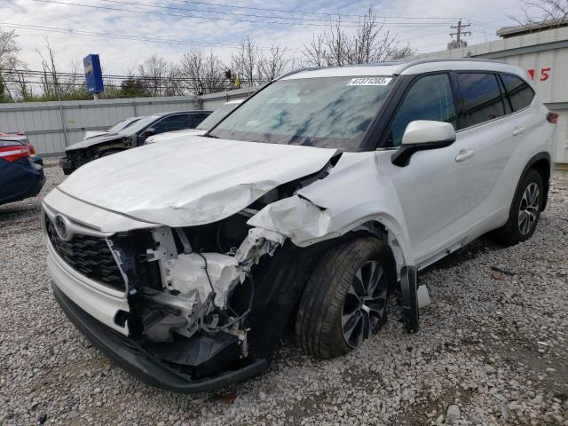 5TDGZRBH4NS589439 - 2022 TOYOTA HIGHLANDER XLE WHITE photo 1