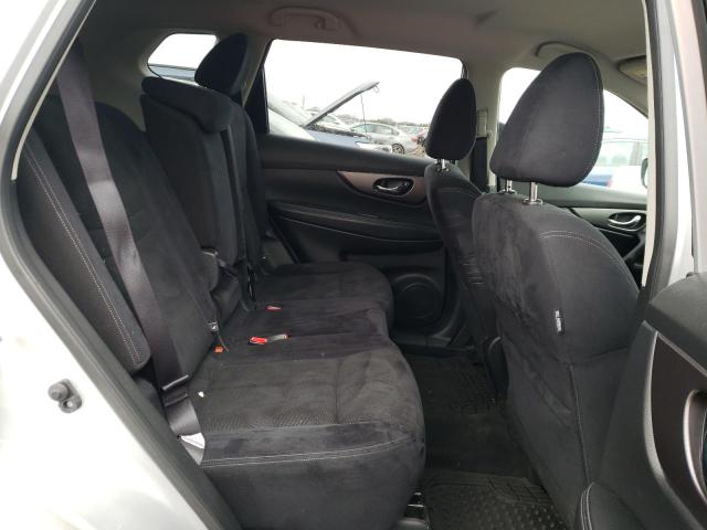 JN8AT2MV6GW137968 - 2016 NISSAN ROGUE S SILVER photo 10