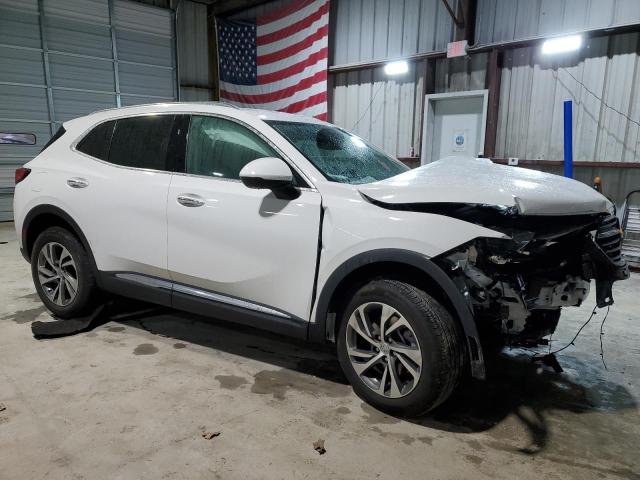 LRBFZPR46PD095602 - 2023 BUICK ENVISION ESSENCE Beyaz fotoğraf 4