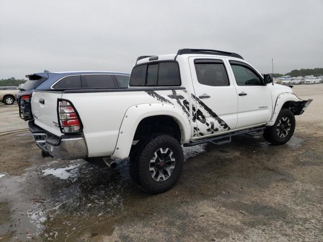 5TFJU4GN4DX036563 - 2013 TOYOTA TACOMA DOUBLE CAB PRERUNNER WHITE photo 3