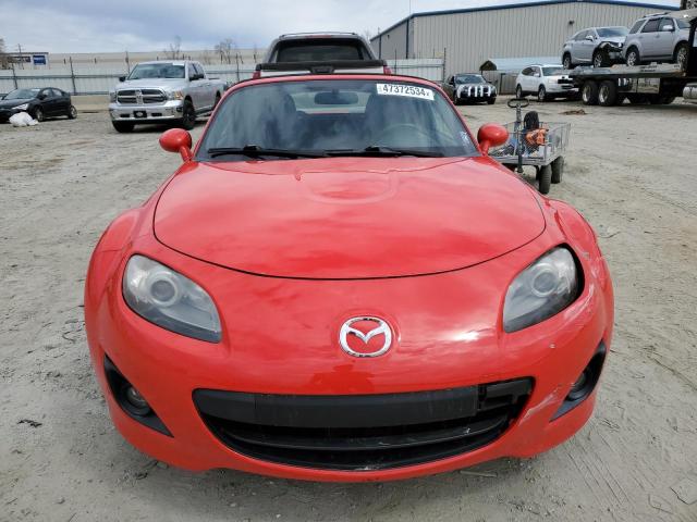 JM1NC2JF6B0218135 - 2011 MAZDA MX-5 MIATA RED photo 5