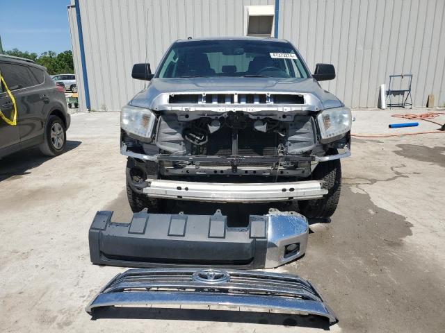 5TFDW5F15GX571563 - 2016 TOYOTA TUNDRA CREWMAX SR5 SILVER photo 5