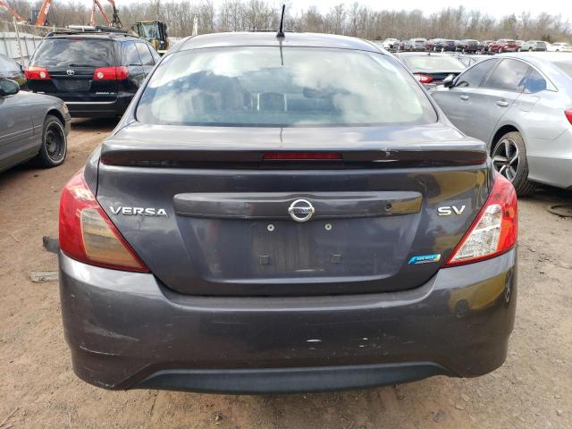 3N1CN7AP5FL883479 - 2015 NISSAN VERSA S GRAY photo 6