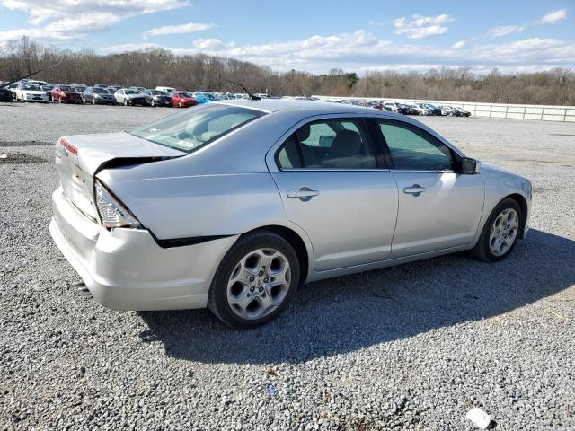 3FAHP0HAXBR123535 - 2011 FORD FUSION SE SILVER photo 3