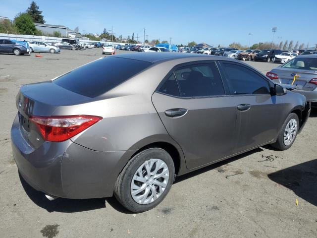 5YFBURHE8HP711061 - 2017 TOYOTA COROLLA L GRAY photo 3