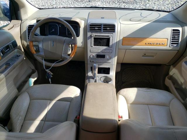 5LMFU28557LJ03989 - 2007 LINCOLN NAVIGATOR თეთრი ფოტო 8