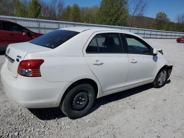 JTDBT923771106008 - 2007 TOYOTA YARIS WHITE photo 3