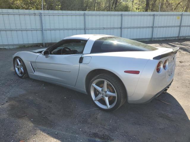 1G1YE2DW4B5102916 - 2011 CHEVROLET CORVETTE SILVER photo 2