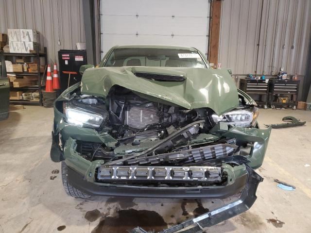 3TYCZ5AN1NT066172 - 2022 TOYOTA TACOMA DOUBLE CAB GREEN photo 5