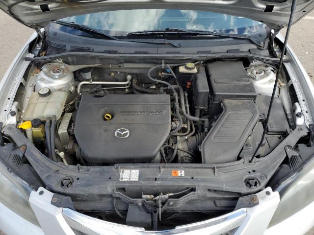 JM1BK32G181825615 - 2008 MAZDA 3 I SILVER photo 11