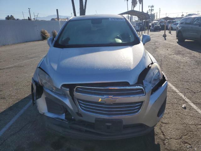 KL7CJKSB8GB668662 - 2016 CHEVROLET TRAX LS SILVER photo 5