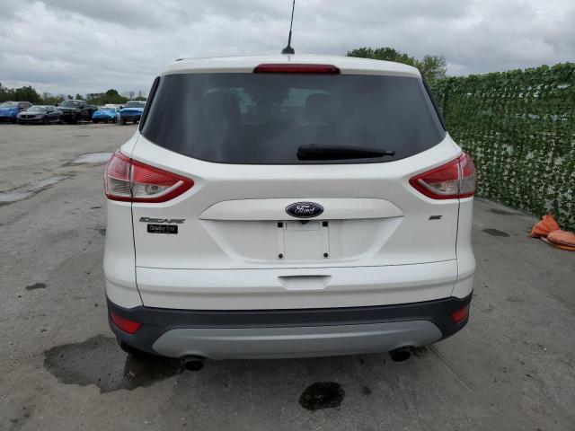 1FMCU0G70FUA14885 - 2015 FORD ESCAPE SE WHITE photo 6