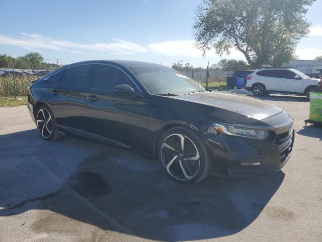 1HGCV1F31JA144708 - 2018 HONDA ACCORD SPORT BLACK photo 4