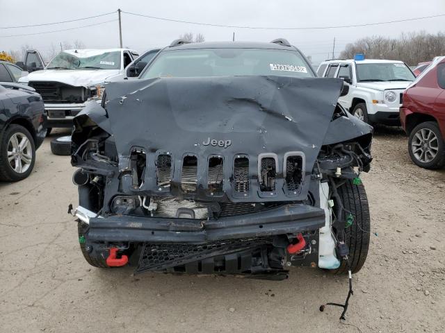 1C4PJMBX7JD521112 - 2018 JEEP CHEROKEE TRAILHAWK BLACK photo 5