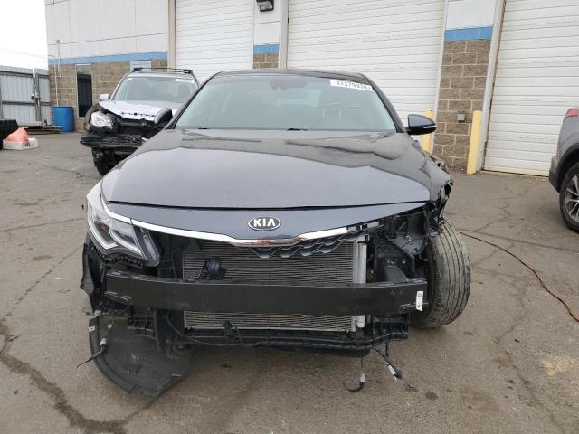 5XXGT4L38KG378460 - 2019 KIA OPTIMA LX CHARCOAL photo 5