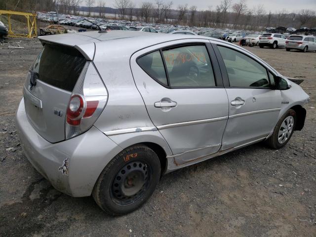 JTDKDTB3XE1573852 - 2014 TOYOTA PRIUS C SILVER photo 3