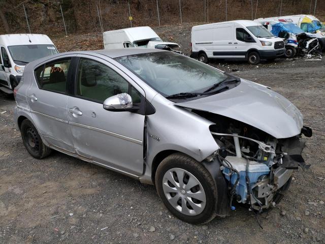 JTDKDTB3XE1573852 - 2014 TOYOTA PRIUS C SILVER photo 4