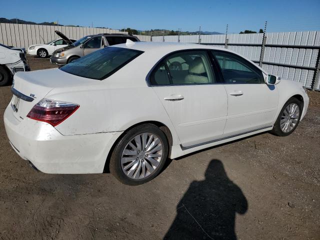 JH4KB2F63BC000682 - 2011 ACURA RL WHITE photo 3