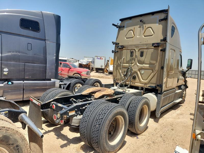 3AKJGLD54GSGS8014 - 2016 FREIGHTLINER CASCADIA 1 BROWN photo 4