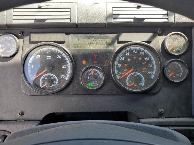 3AKJGLD54GSGS8014 - 2016 FREIGHTLINER CASCADIA 1 BROWN photo 8