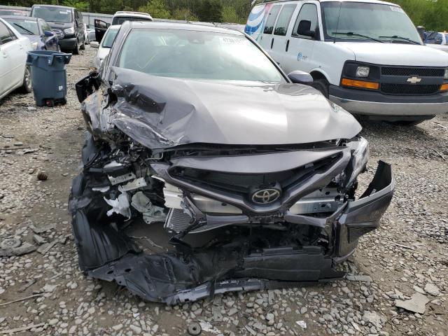 4T1T11AK0PU776112 - 2023 TOYOTA CAMRY SE NIGHT SHADE CHARCOAL photo 5