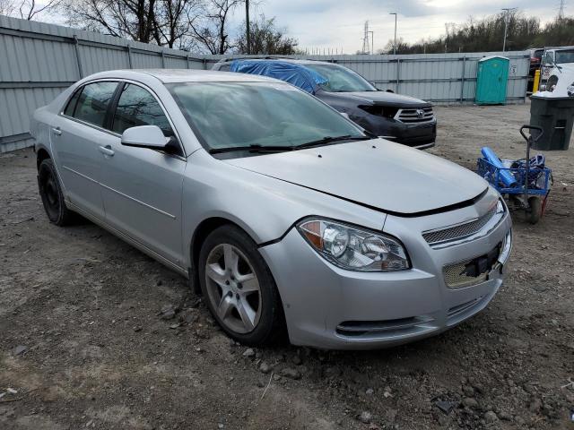 1G1ZH57B094149687 - 2009 CHEVROLET MALIBU 1LT SILVER photo 4