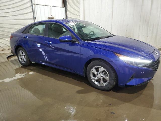 5NPLL4AG1MH046565 - 2021 HYUNDAI ELANTRA SE BLUE photo 4