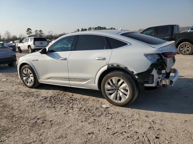 WA13CBGE4NB025698 - 2022 AUDI E-TRON SPORTBACK PRESTIGE WHITE photo 2