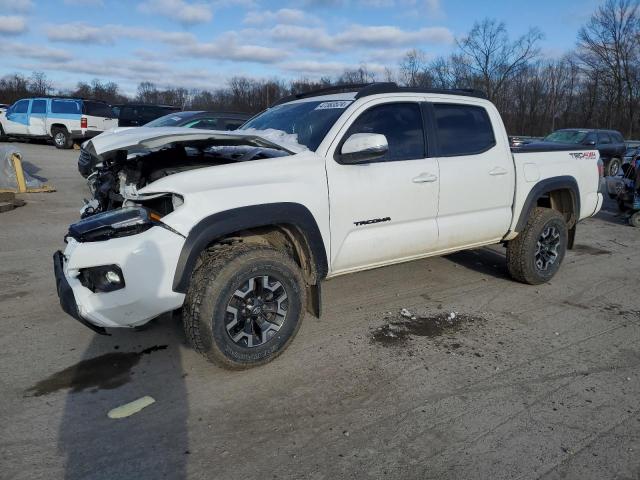 3TYCZ5AN9NT102528 - 2022 TOYOTA TACOMA DOUBLE CAB WHITE photo 1