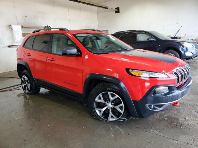 1C4PJMBS7HW566280 - 2017 JEEP CHEROKEE TRAILHAWK RED photo 4