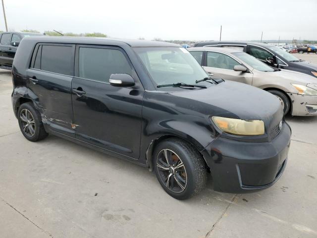 JTLKE50E181013806 - 2008 TOYOTA SCION XB BLACK photo 4