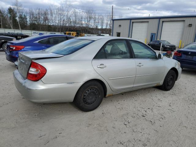 JTDBE32K040280339 - 2004 TOYOTA CAMRY LE SILVER photo 3
