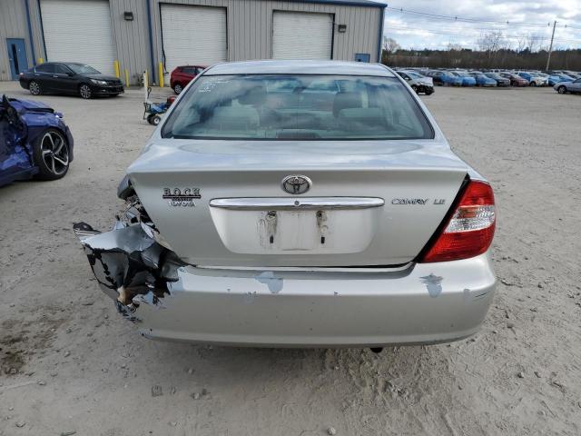 JTDBE32K040280339 - 2004 TOYOTA CAMRY LE SILVER photo 6