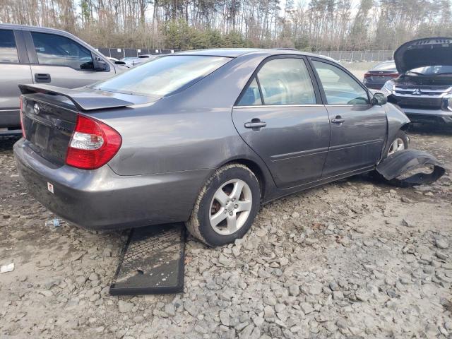 JTDBE32K820023460 - 2002 TOYOTA CAMRY LE GRAY photo 3